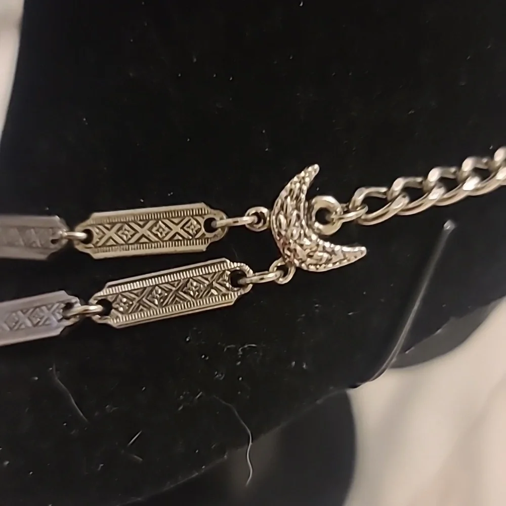 Vintage 1960 Silver Golddette Lady Medallion. Beautiful Unique. Rare. - Picture 7 of 15